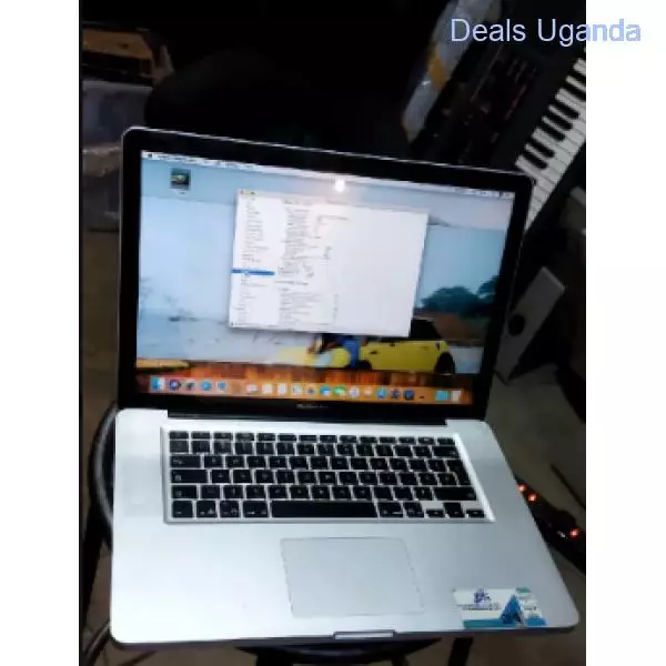 Laptop Apple MacBook Pro 2010 4GB Intel Core I7 HDD 320GB - 1