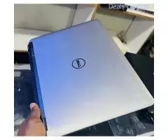 Laptop Dell Latitude E6440 4GB Intel Core I5 HDD 500GB